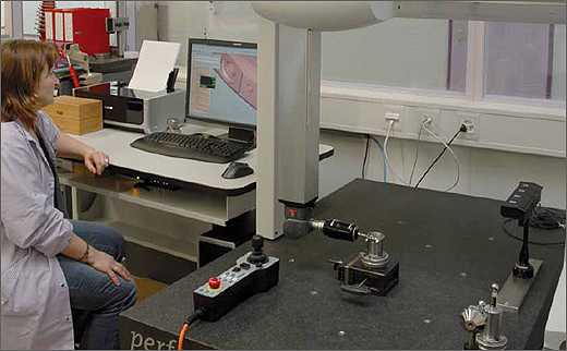 ?？怂箍等鴺?biāo)global系列在鐘表行業(yè)中的應(yīng)用